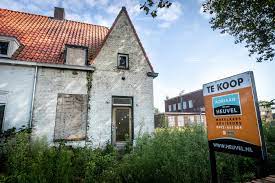 vervallen woning te koop